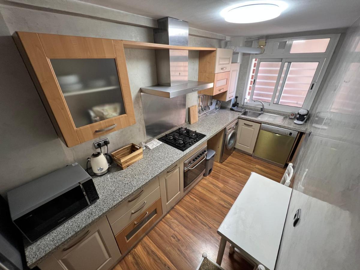 מאלגה 3 Bedrooms Apt With The Sea View מראה חיצוני תמונה