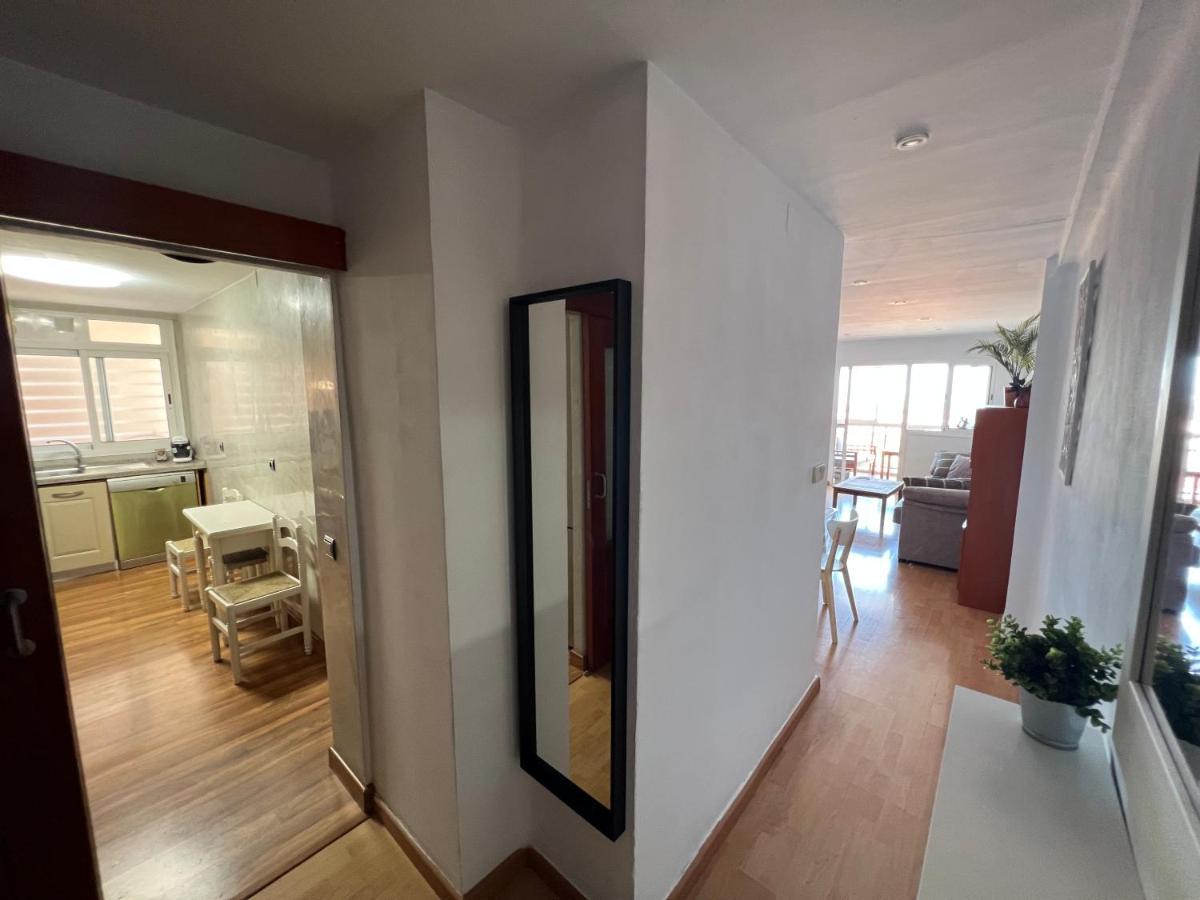 מאלגה 3 Bedrooms Apt With The Sea View מראה חיצוני תמונה