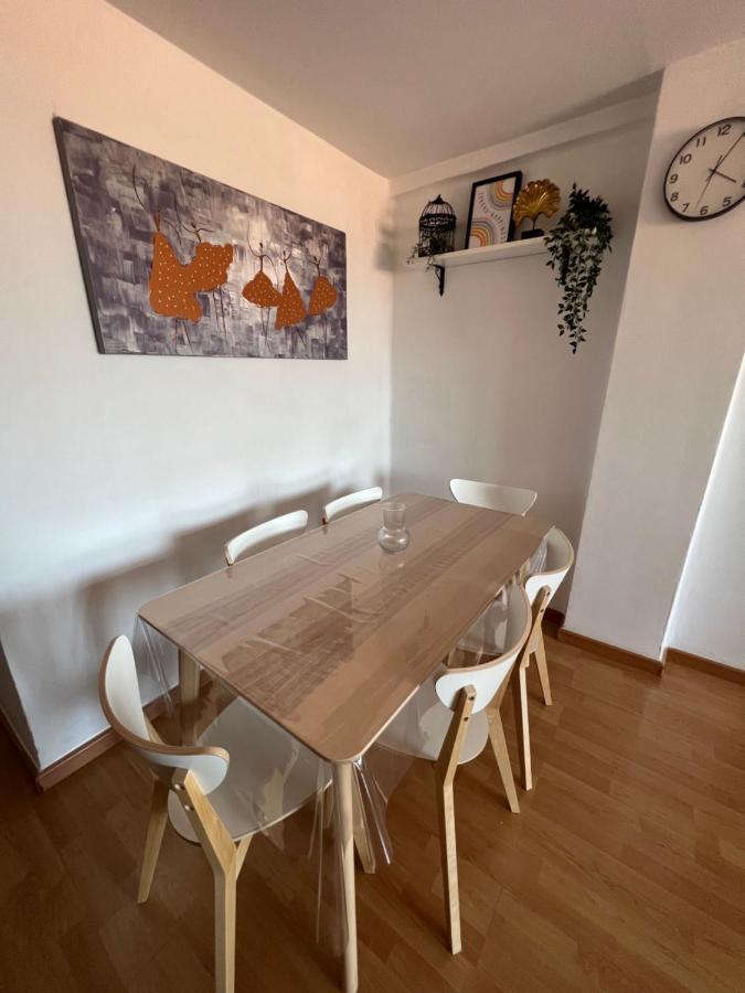 מאלגה 3 Bedrooms Apt With The Sea View מראה חיצוני תמונה