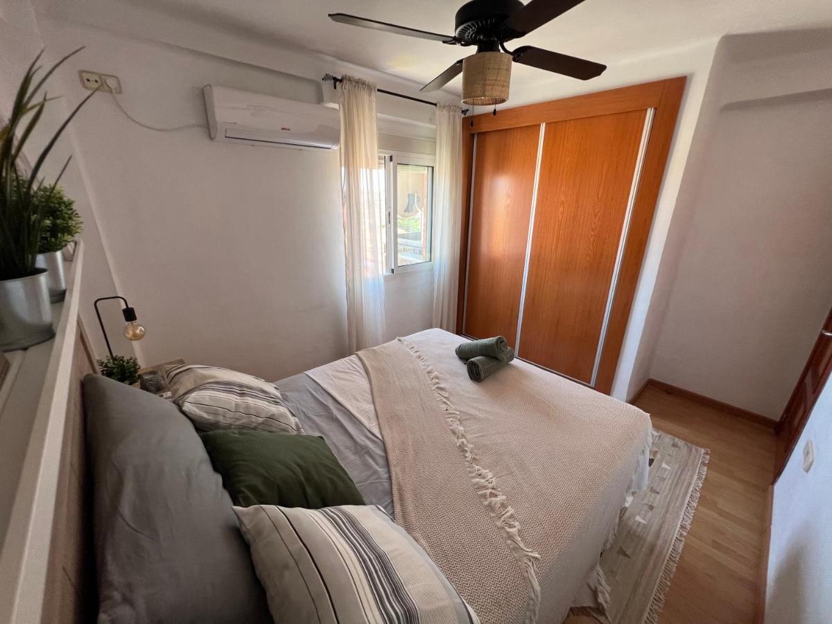 מאלגה 3 Bedrooms Apt With The Sea View מראה חיצוני תמונה